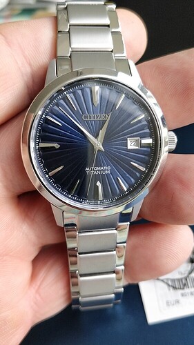 20c541dd039b68c95efb1aadd09accc761b357c2_2_562x1000