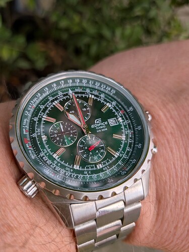 PXL_20260326_100031504.MACRO_FOCUS