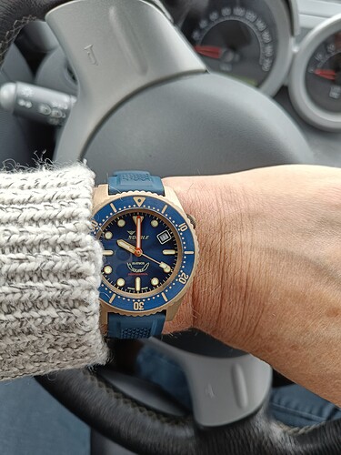 17654435528186520993836510921214