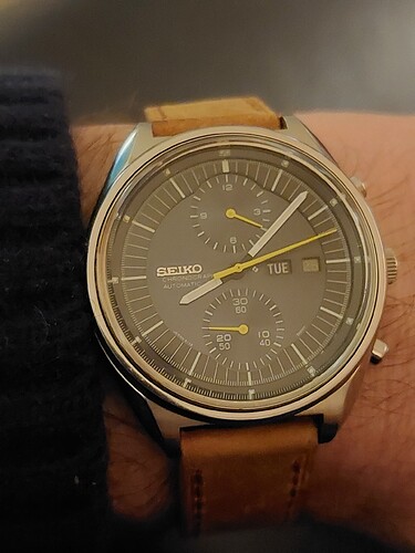 17640976683673758061015835879379