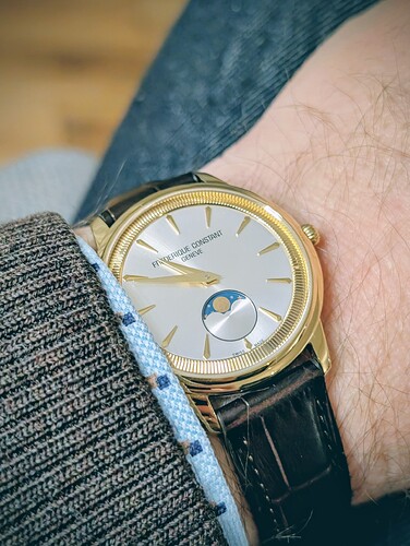 PXL_20260103_214903687~2