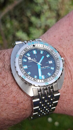 17728866416393158425442812135208