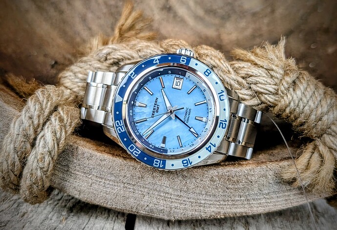 PXL_20251205_131045099.PORTRAIT.ORIGINAL~2