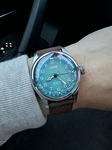 PXL_20251209_072422284.NIGHT