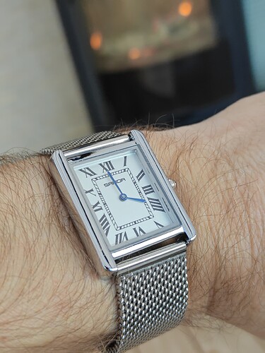 17627003527305439977649807968834