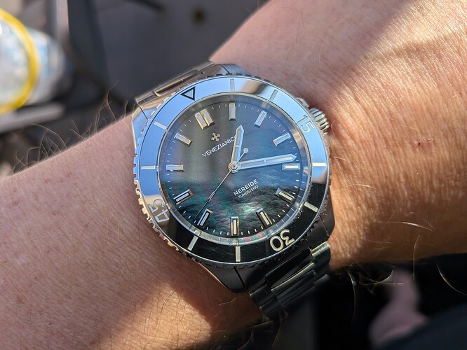 PXL_20251107_121833796.MACRO_FOCUS