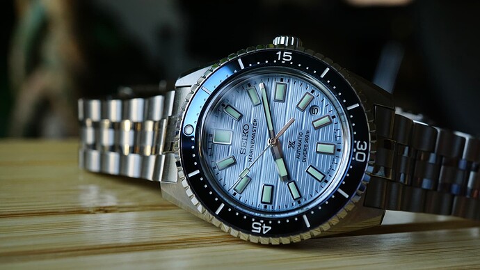 248360CF-DD3B-4683-8549-58B25543EC7E_1_201_a