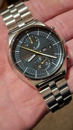 17647033015723307701012843653189