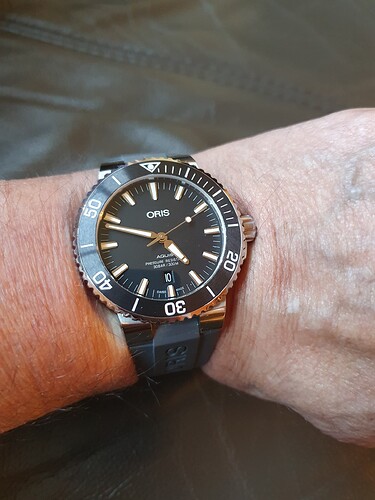 Oris aquis red 10e