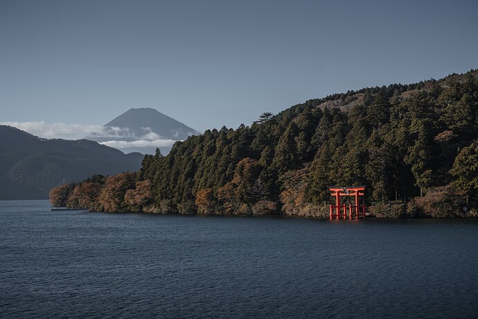 20241109 Japan rondreis november 2024 Hakone Yumoto Ashi meer-04