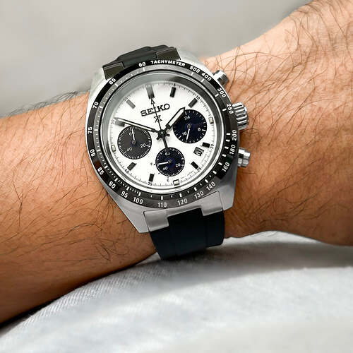 2442DF61-4713-4288-B17B-CA2A8464B852_1080x