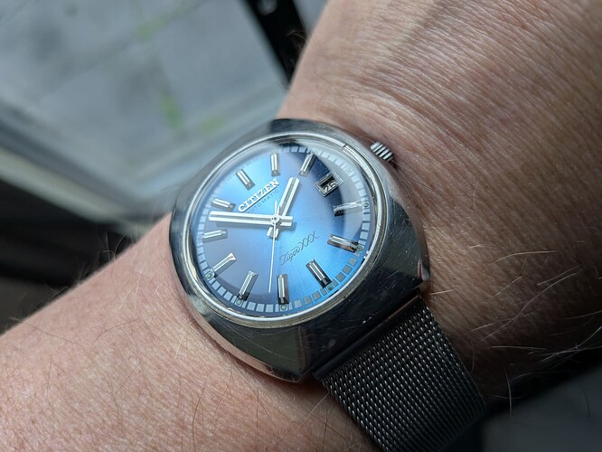 PXL_20251126_125252341.MACRO_FOCUS