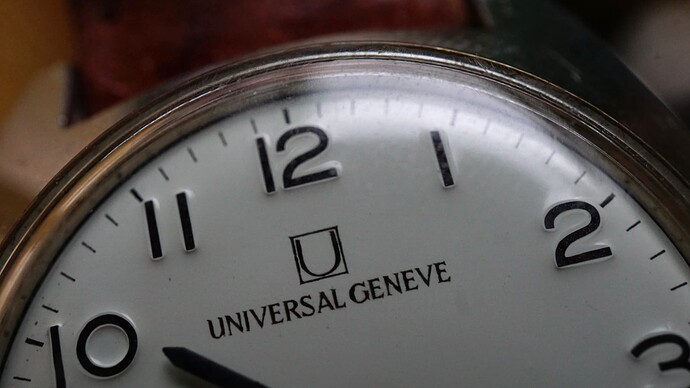 D0F268F9-4616-400B-A4D7-182273E71DEE_1_201_a