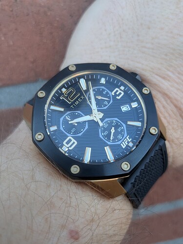 PXL_20260303_090732780.MACRO_FOCUS