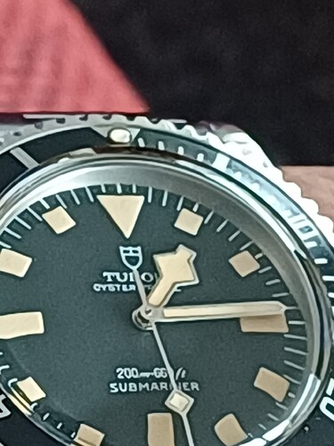 17681336363301412992392618885120