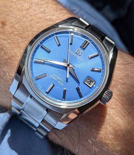 PXL_20260404_134053396.MACRO_FOCUS