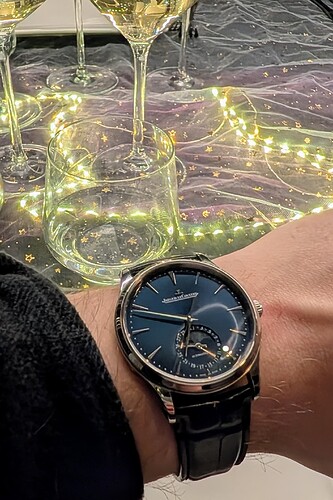 PXL_20251225_174845225.NIGHT~2