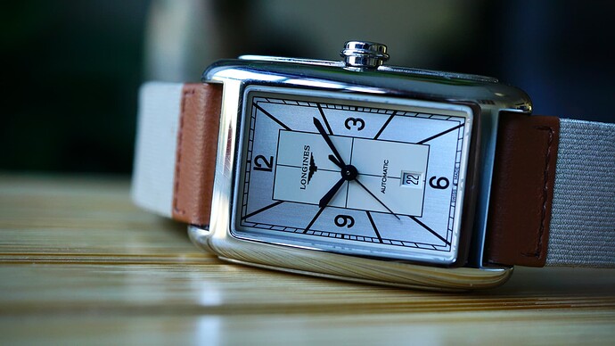 B0A4BC3F-E037-49E4-AC0B-85450A260A09_1_201_a