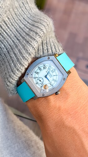 DF024562-E353-4513-BF3F-E772F893F34B