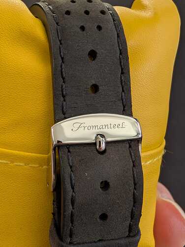 WhatsApp Image 2025-11-01 at 16.24.03 (4)