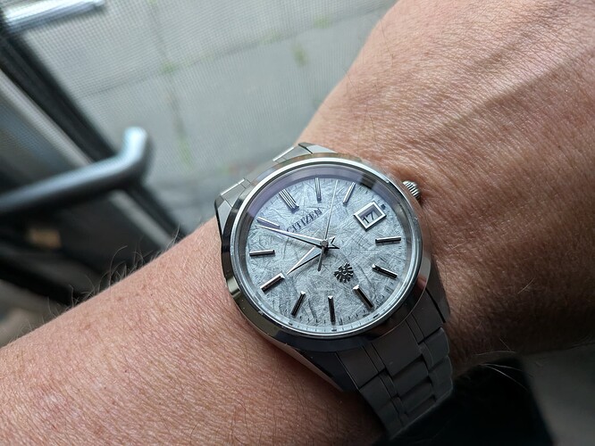 PXL_20251017_065410561.MACRO_FOCUS