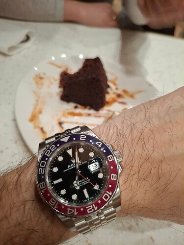 17706601233921975887972650197494