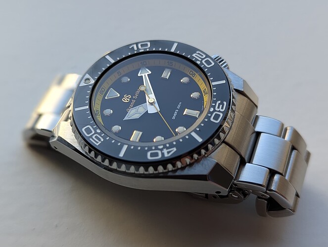 PXL_20251130_100157233.PORTRAIT