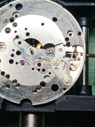 Bijna klaar met de keylessonderdelen, nu eerst een bakkie