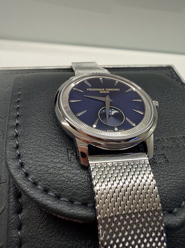 7068206-daa79416c98de644aa90824fcec66b3e