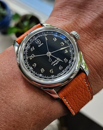 30e957a52236e0230dc8383bfd678cc265f23bfa_2_790x1000