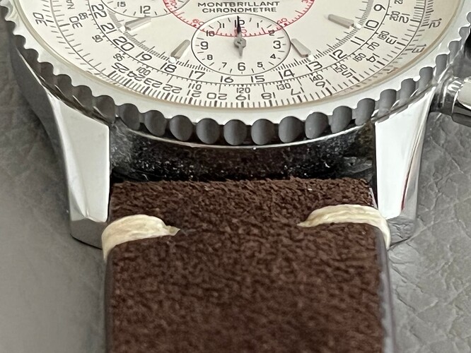 OH.watches.Breitling.Navitimer_A21330.MontbrillantDatora.closeup_07.260111