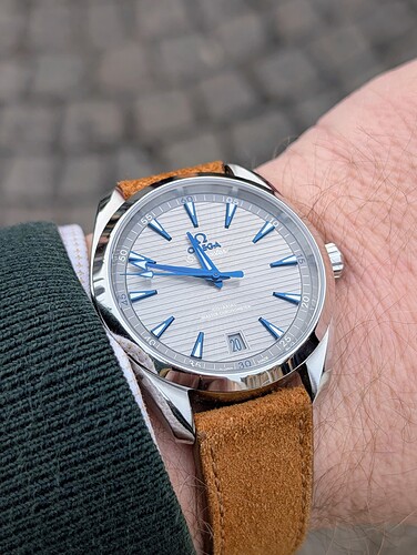 PXL_20251220_104824260~2