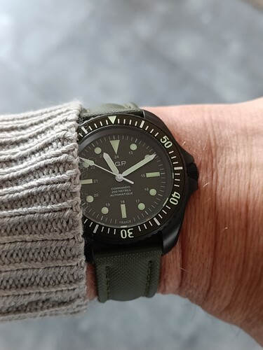 17705453903709148585028063022627