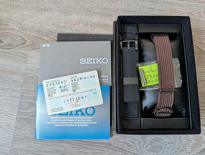 PXL_20260207_141952407