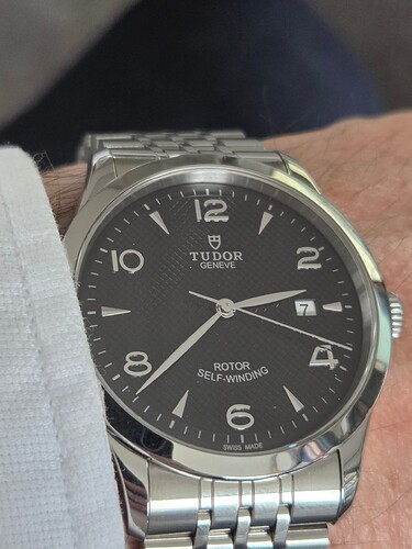 17598406913858160505582154588320