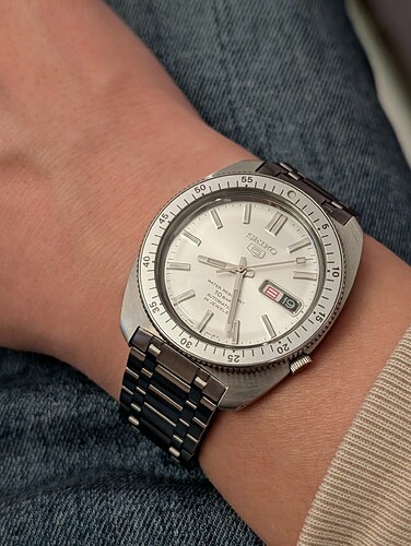 PXL_20251019_062550496~2