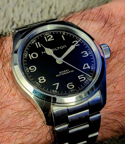 PXL_20251020_211025611~2