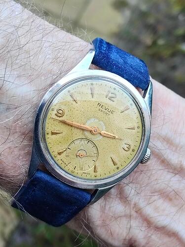 REVUE SPORT cal. revue 81