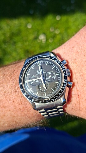 17755767352437400039237040306352