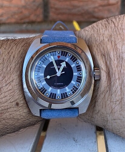 aebf71b0d487d5cffa5ddd0c2078ae3bafbcf68c_2_800x1000~3