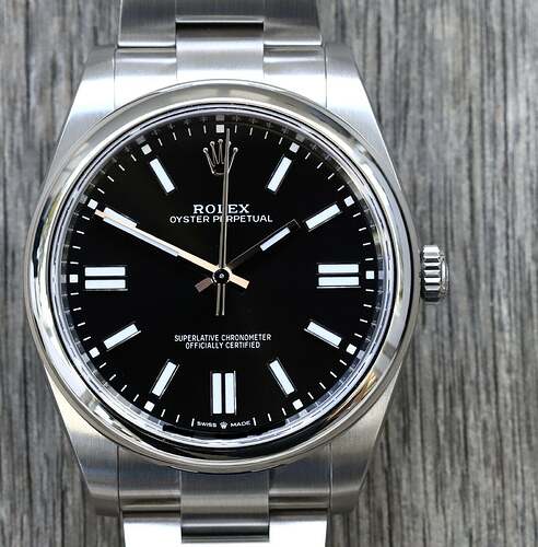 Rolex_Oyster_Perpetual_41_OP41_Black_Dial_124300_E2_80_93_2022_Watch_Vault_01