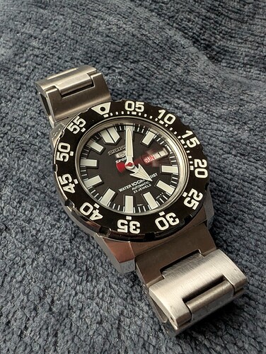 PXL_20260201_160537688.LONG_EXPOSURE-01.COVER