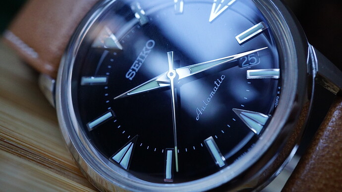 91EC03B0-EAE2-47F9-B784-316479205150_1_105_c