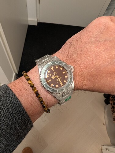 PXL_20251120_173756276