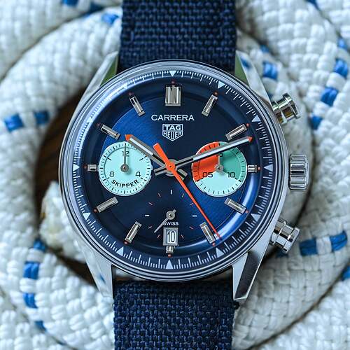 2023-TAG-Heuer-Carrera-Skipper-Chronograph-Glassbox-39mm-hands-on-review-5