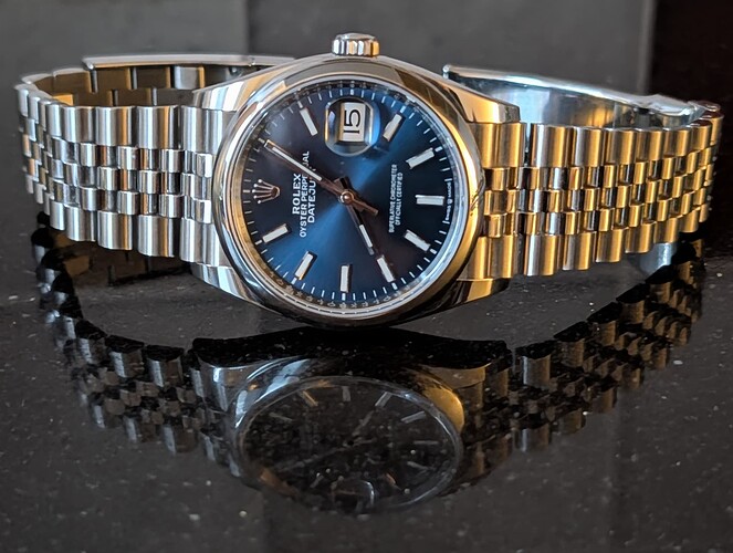 PXL_20251115_070429183.NIGHT