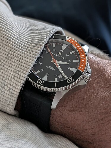 PXL_20251124_132014104.PORTRAIT~3