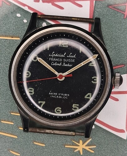 Screenshot_2026-01-12-07-35-23-942_fr.vinted-edit