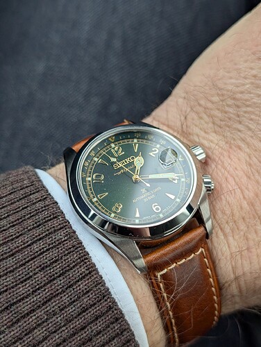 PXL_20251218_121931757