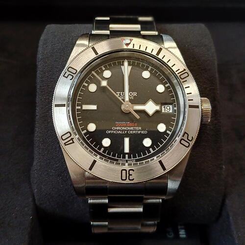 40019928-y14p103amf2sqp05tv1jjjap-ExtraLarge